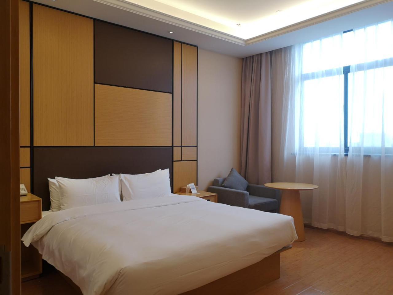 Ji Hotel Shanghai Chuansha Chengnan Road Exterior photo