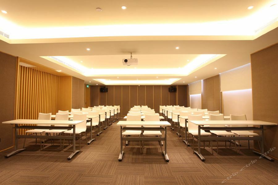 Ji Hotel Shanghai Chuansha Chengnan Road Exterior photo